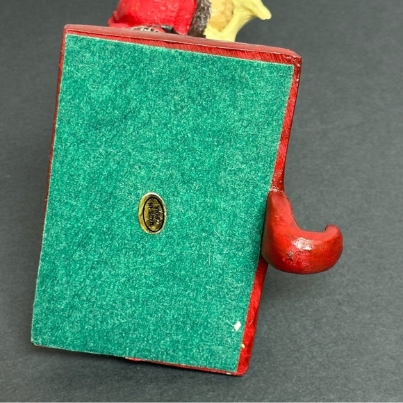 SANTA CLAUSE Stocking Holder 7 Inches Tall Christmas Holiday - Picture 13 of 16